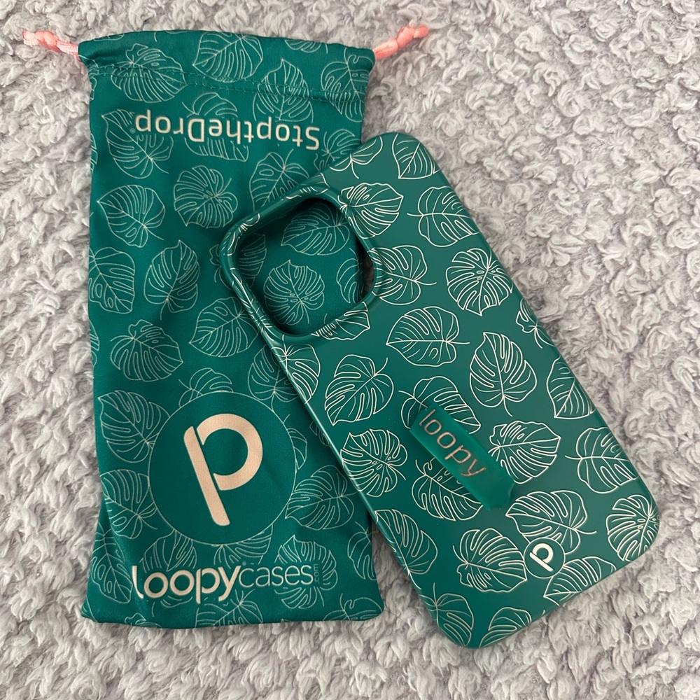 Loopy Case Green Leaf Pattern Phone Case